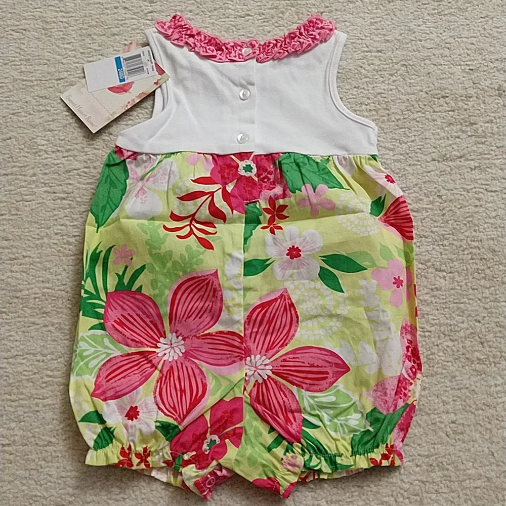 3/$33 NWT Beautiful Sweet Heart Rose Romper One Piece Size 24M